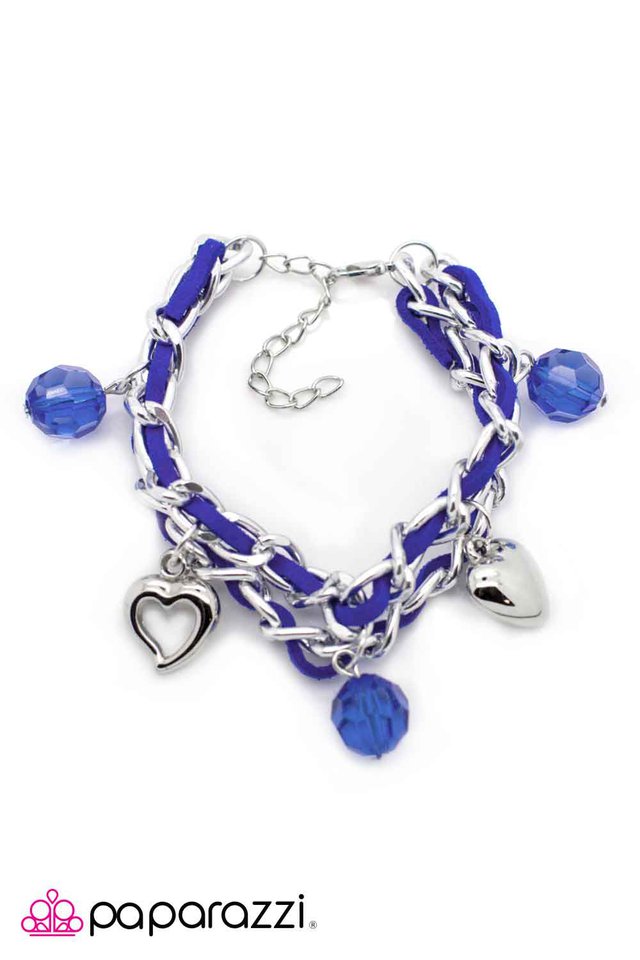 Paparazzi ♥ Cold Hearted - Blue ♥ Bracelet