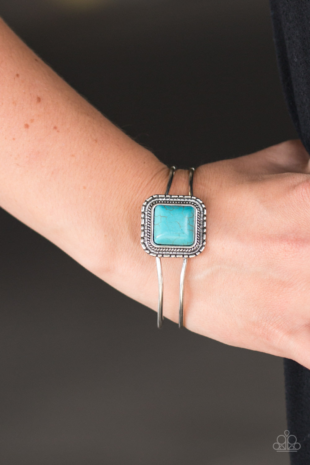 Paparazzi ♥ Hit A Plateau - Blue ♥ Bracelet