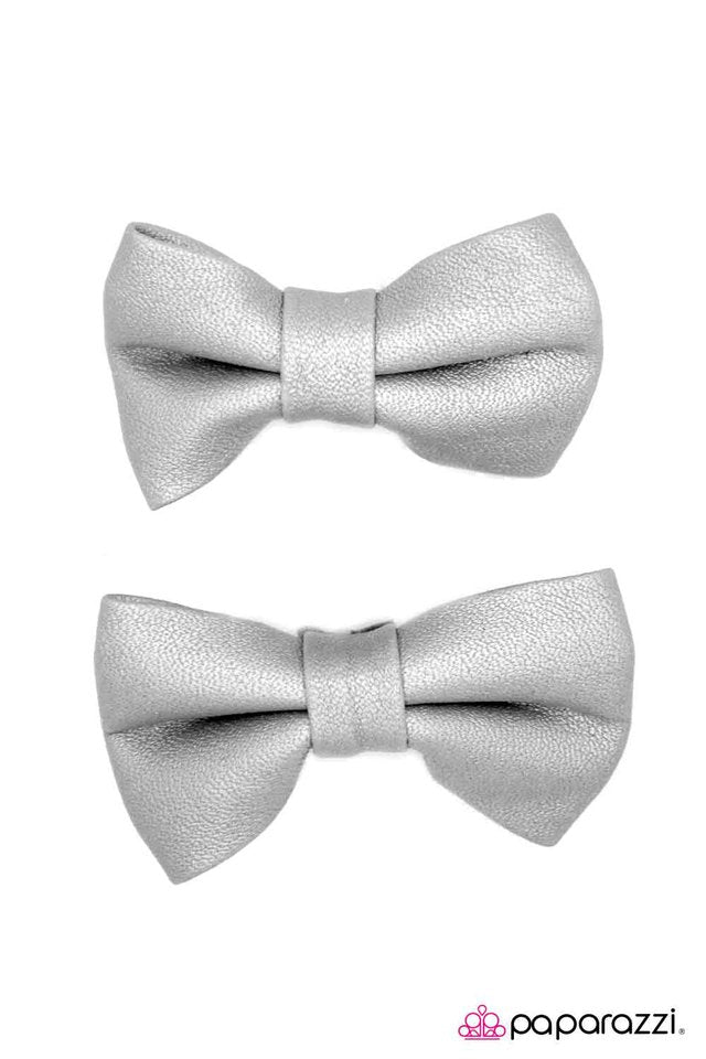 Paparazzi ♥ Double Trouble - Silver ♥ Hair Clip