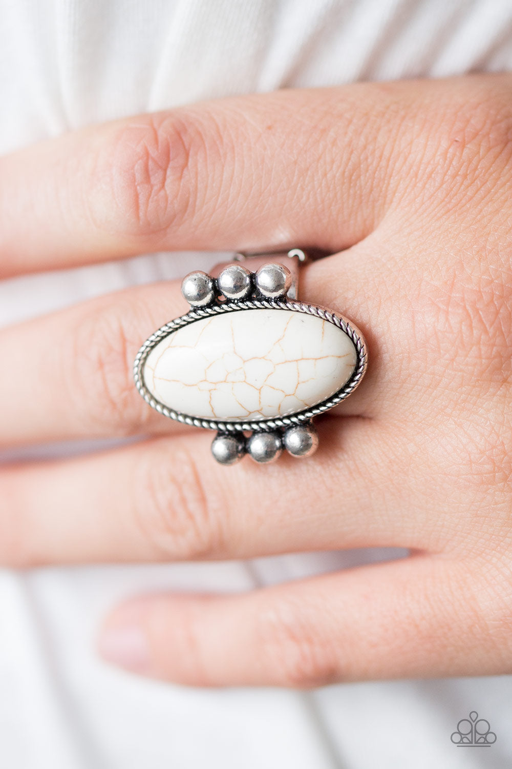 Paparazzi ♥ Skipping SANDSTONES - White ♥ Ring