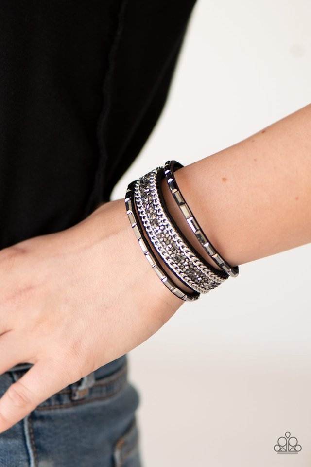 Paparazzi ♥ Punk Princess - Black ♥ Bracelet