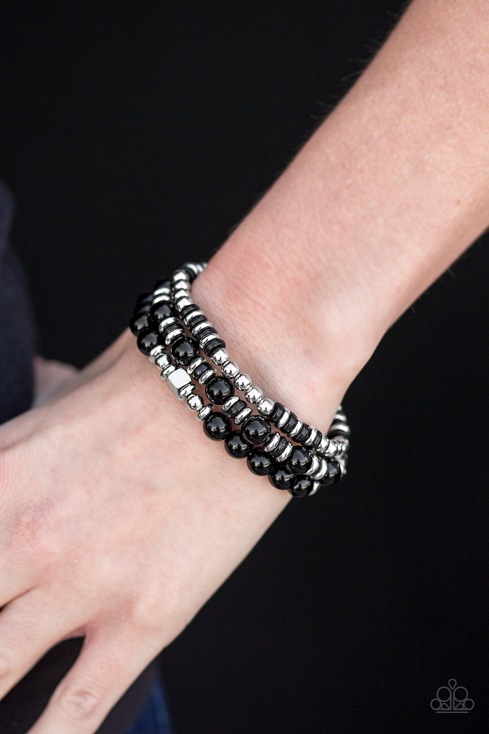 Paparazzi ♥ Bermuda Beauty - Black ♥ Bracelet