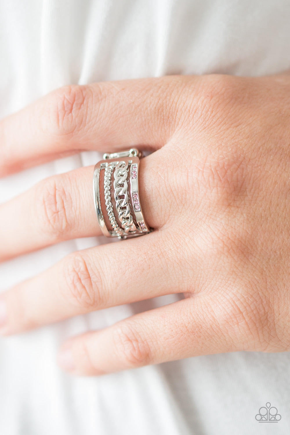 Paparazzi ♥ Mismatched Magnificence - Pink ♥ Ring