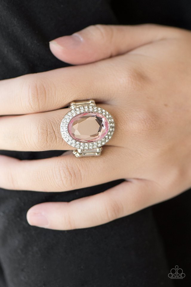 Paparazzi ♥ A Fair CACHE - Pink ♥ Ring