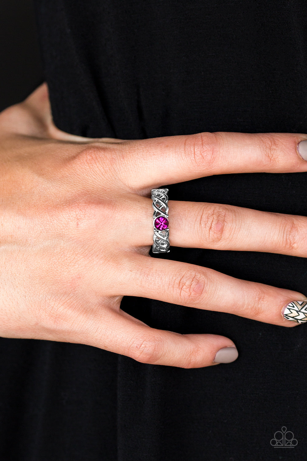 Paparazzi ♥ CACHE Out - Pink ♥ Ring