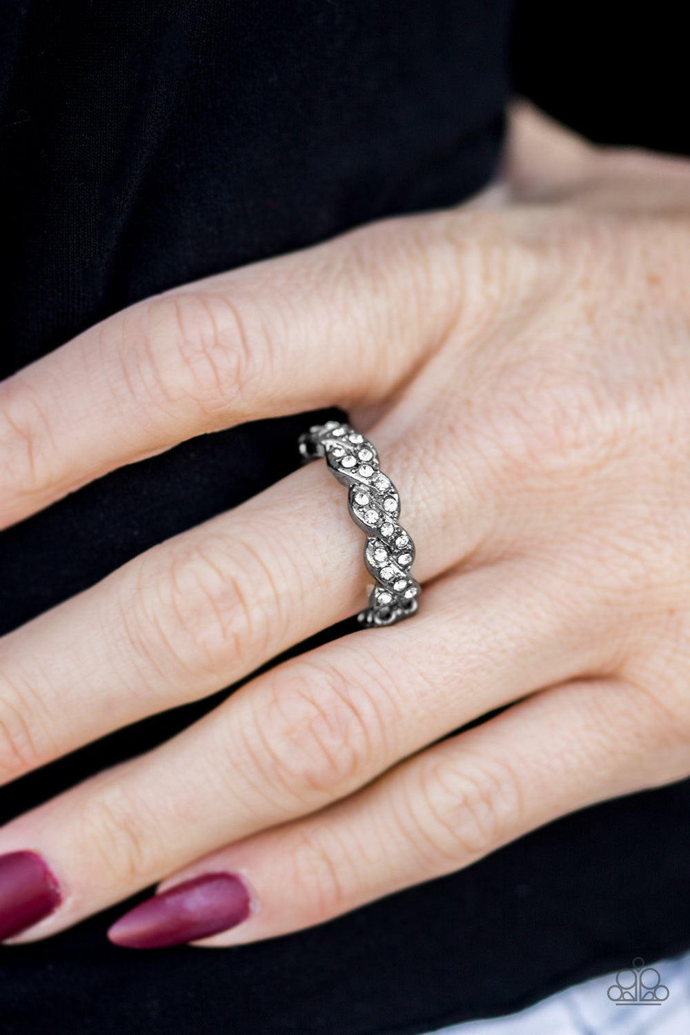 Paparazzi ♥ Cold Hard Cash - Black ♥ Ring