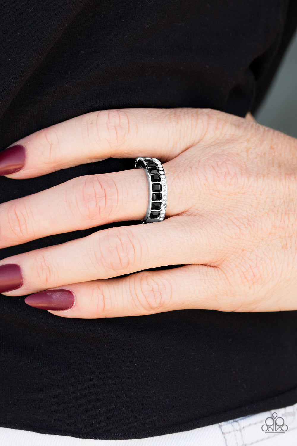 Paparazzi ♥ Money Motto - Black ♥ Ring