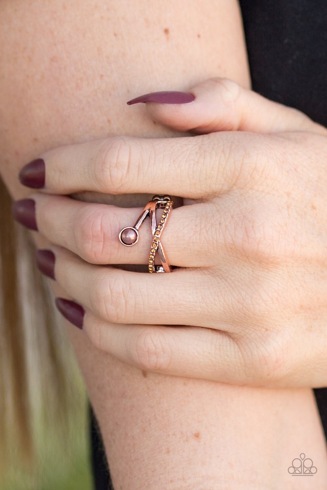 Paparazzi ♥ Front GLAM - Copper ♥ Ring