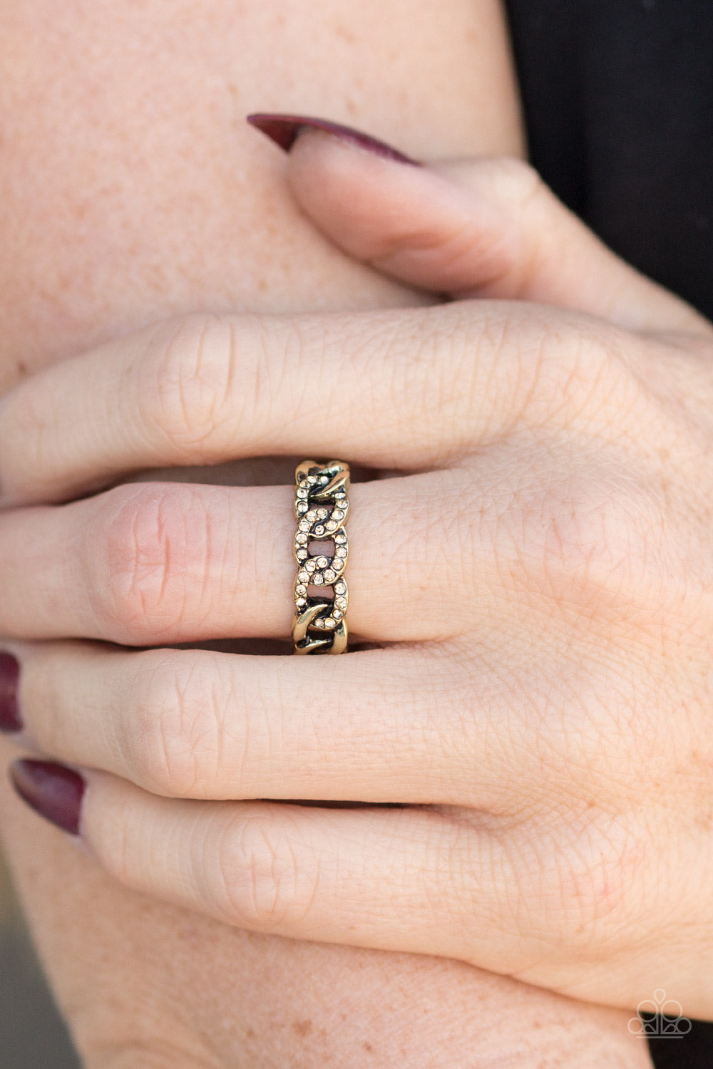 Paparazzi ♥ Under Lock and Chic - Brass ♥ Ring
