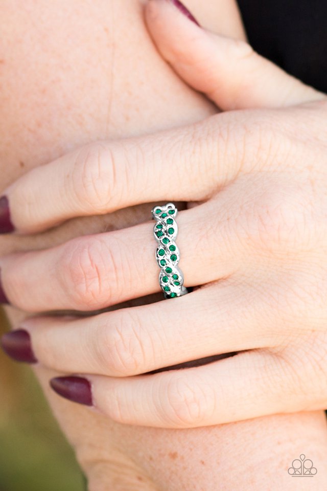 Paparazzi ♥ Cold Hard Cash - Green ♥ Ring