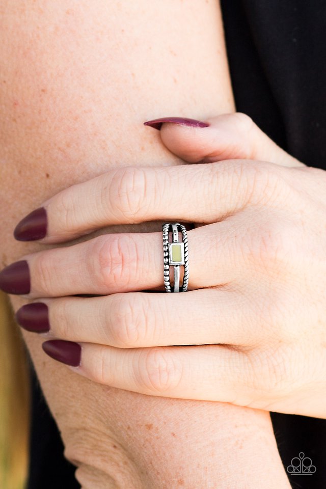 Paparazzi ♥ Street Edge - Green ♥ Ring