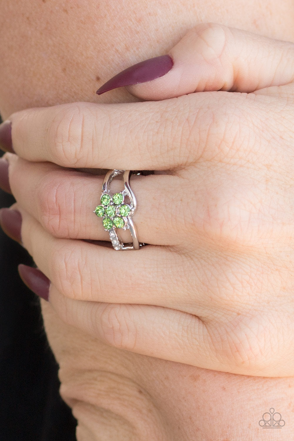 Paparazzi ♥ Garden Gleam - Green ♥ Ring