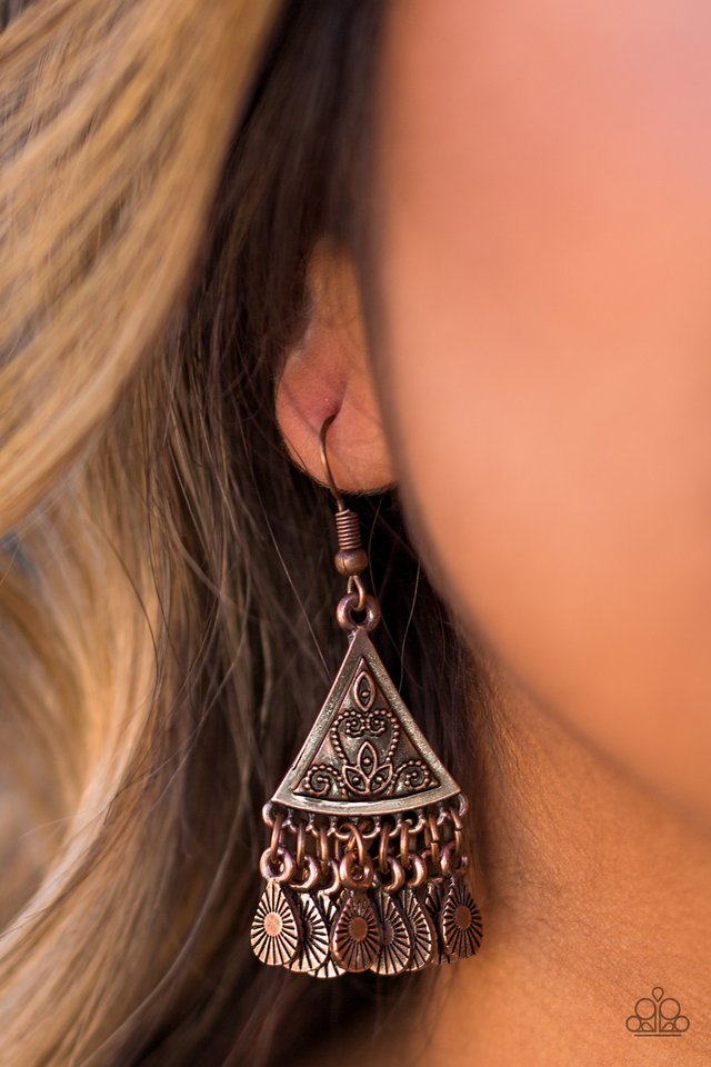 Paparazzi ♥ Dancing Drylands - Copper ♥ Earrings