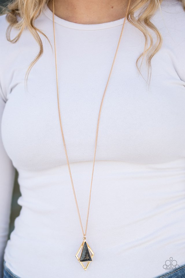 Paparazzi ♥ Fiercely Inde-PENDANT - Black ♥ Necklace