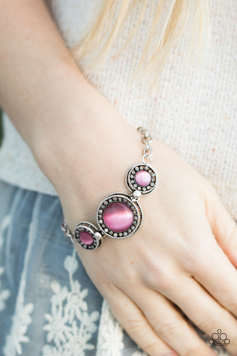 Paparazzi ♥ WHEEL Call - Pink ♥ Bracelet