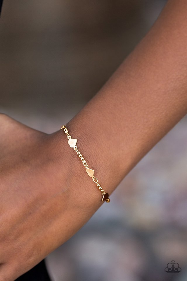 Paparazzi ♥ The Way To My Heart - Gold ♥ Bracelet