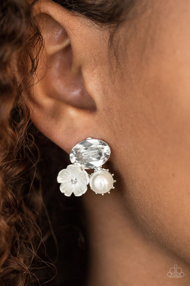 Paparazzi ♥ Lily Lagoon - White Post ♥ Post Earrings
