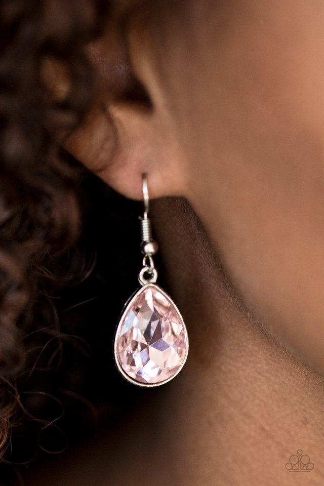 Paparazzi ♥ Play The FAME - Pink ♥ Earrings