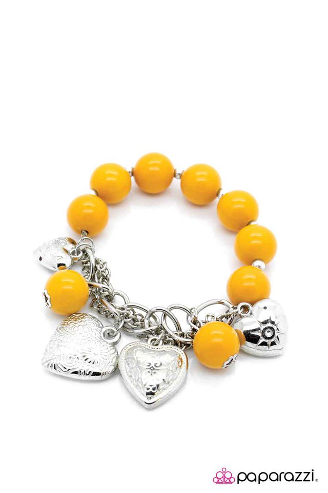 Paparazzi ♥ Heart of Hearts - Yellow ♥ Bracelet
