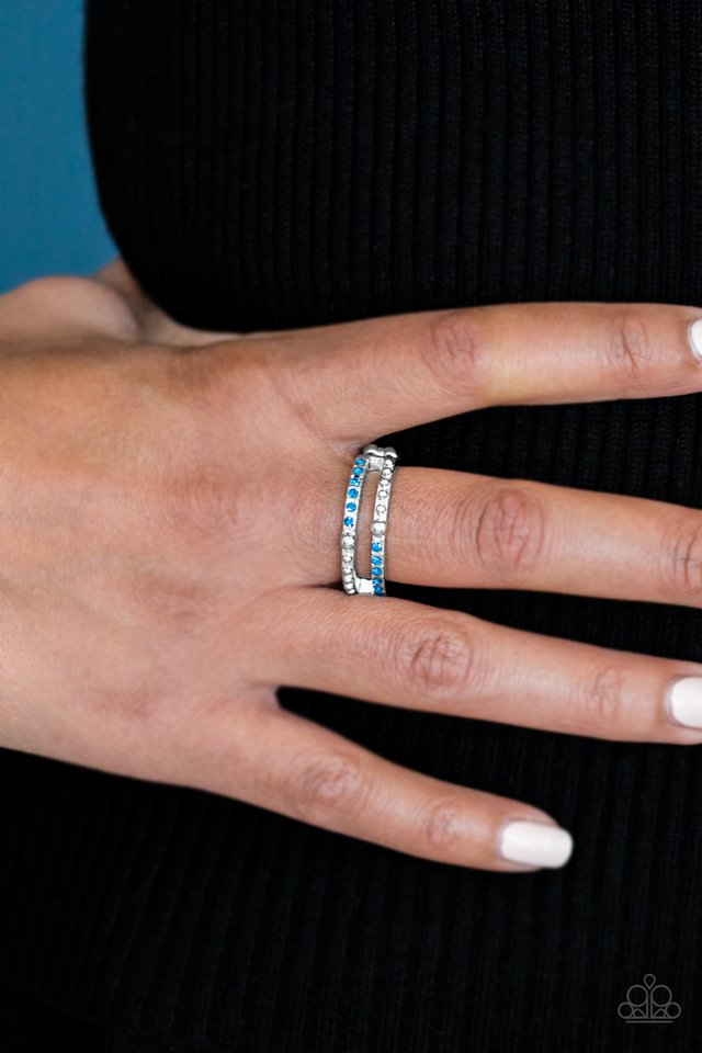 Paparazzi ♥ Dauntless Shimmer - Blue ♥ Ring