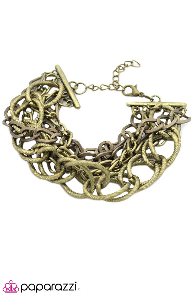 Paparazzi ♥ The Chain Gang - Brass ♥ Bracelet