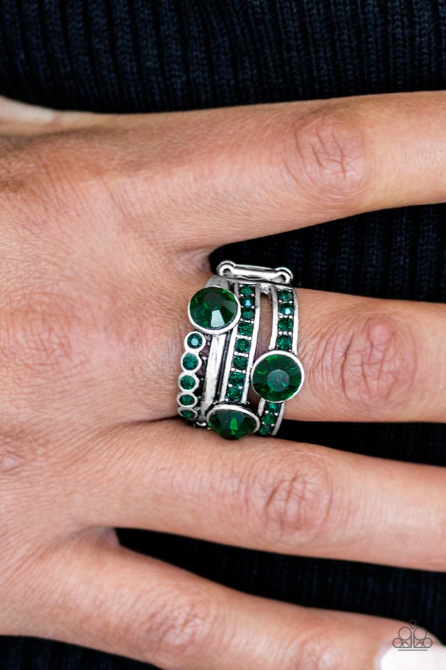 Paparazzi ♥ Hollywood Glamour - Green ♥ Ring