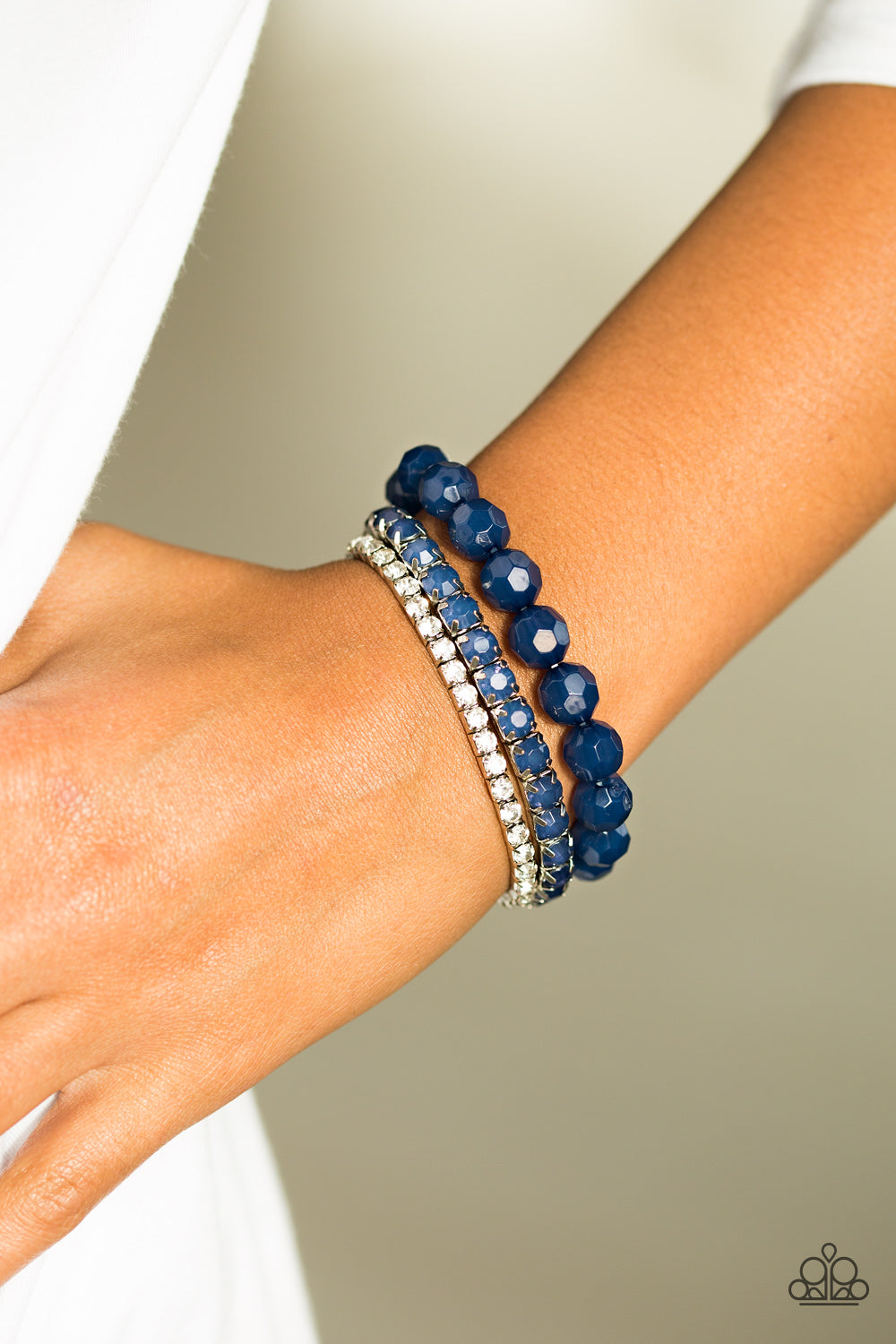 Paparazzi ♥ Beautiful Bravado - Blue ♥ Bracelet