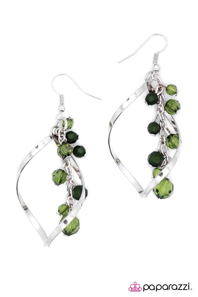 Paparazzi ♥ Simply Irresistible - Green ♥ Earrings