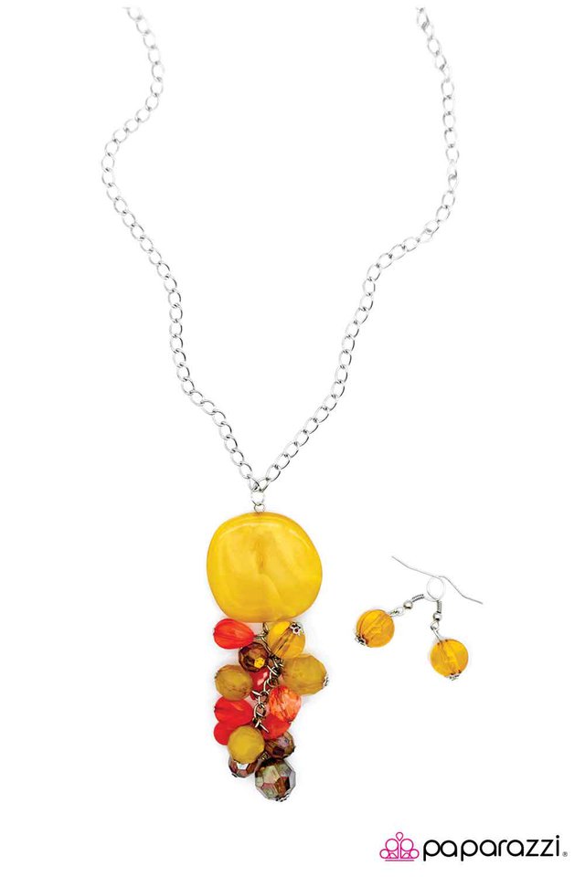 Paparazzi ♥ All Aglow - Multi ♥ Necklace