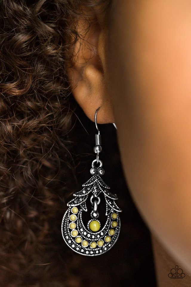 Paparazzi ♥ Holi - Green ♥ Earrings