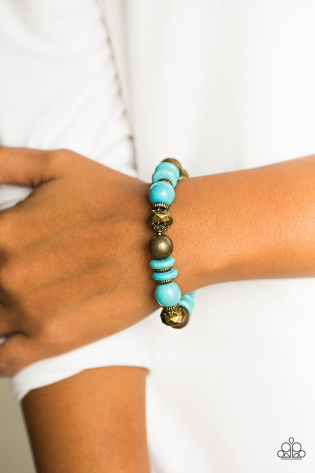 Paparazzi ♥ Mesa Maverick - Brass ♥ Bracelet