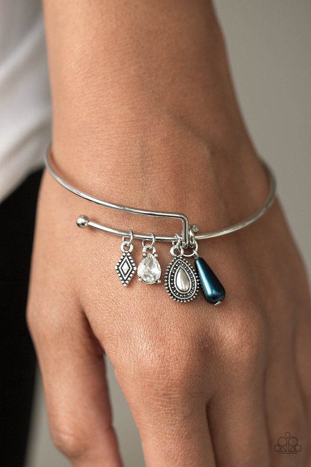 Paparazzi ♥ Gracefully Graceful - Blue ♥ Bracelet