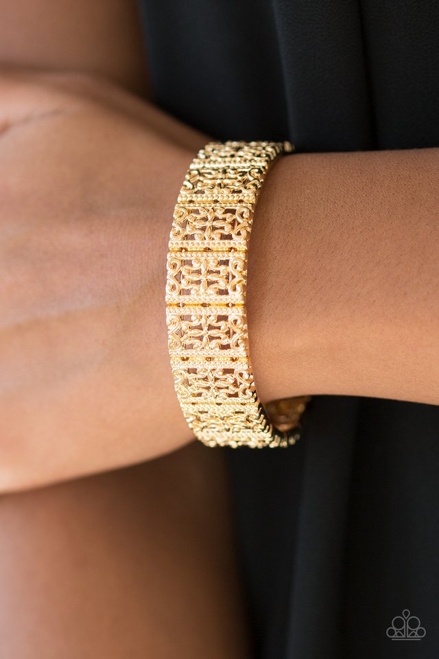 Paparazzi ♥ Regal Reverie - Gold ♥ Bracelet