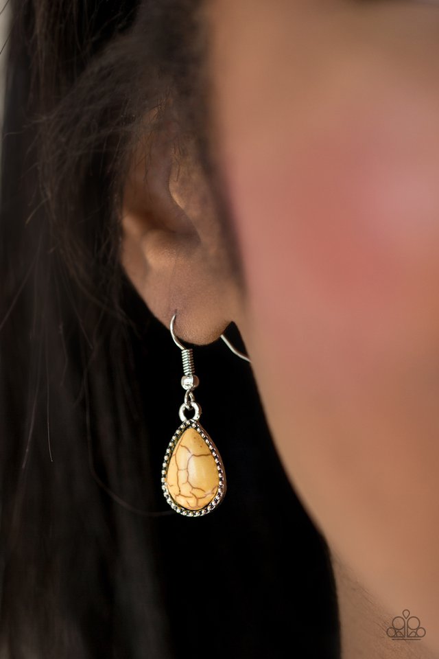 Paparazzi ♥ Sandstone Symphony - Yellow ♥ Earrings
