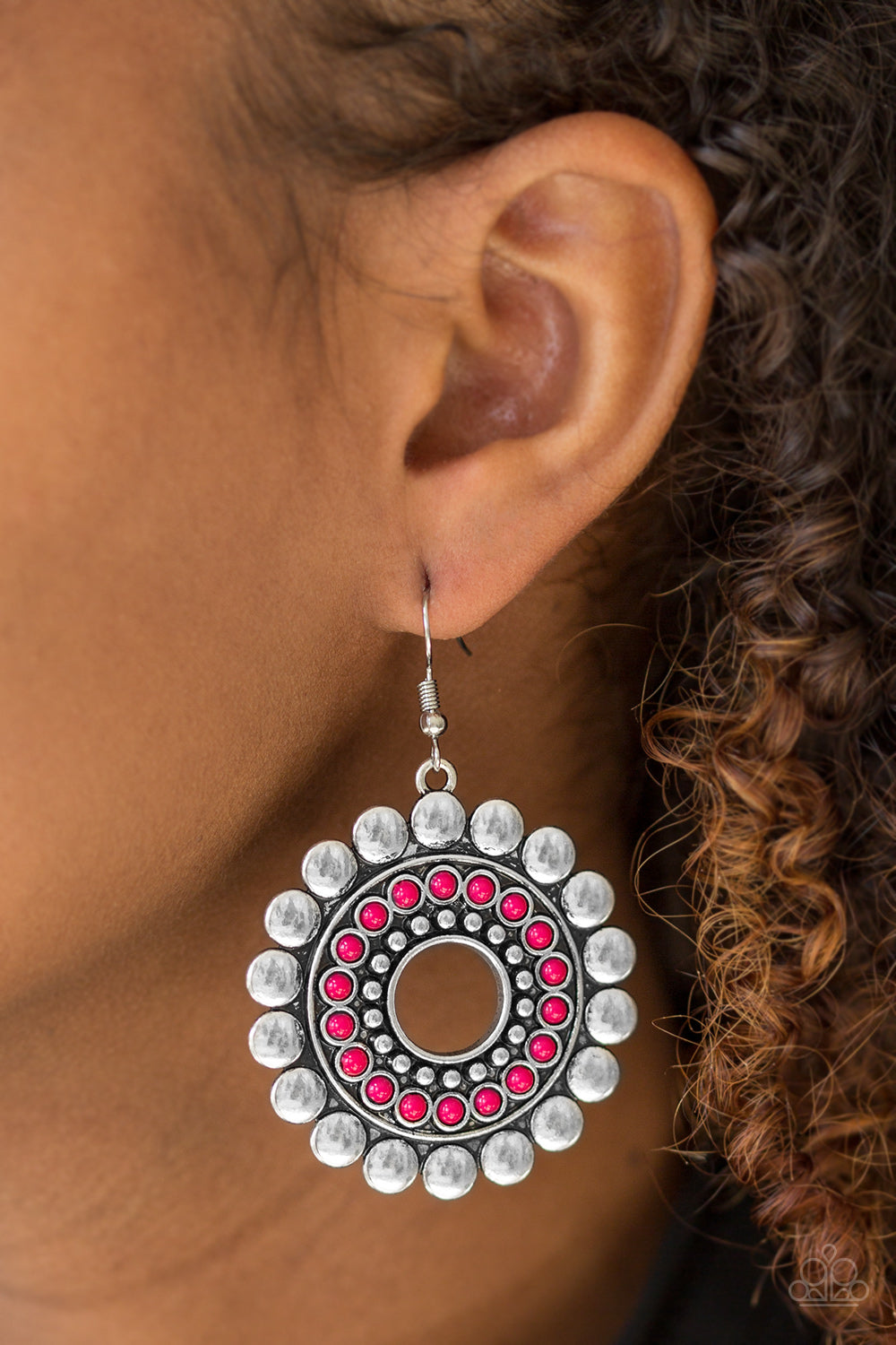 Paparazzi ♥ Wildly Serene - Pink ♥ Earrings