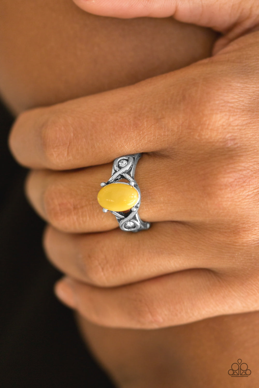 Paparazzi ♥ March To Your Own BEAD - Yellow ♥ Ring