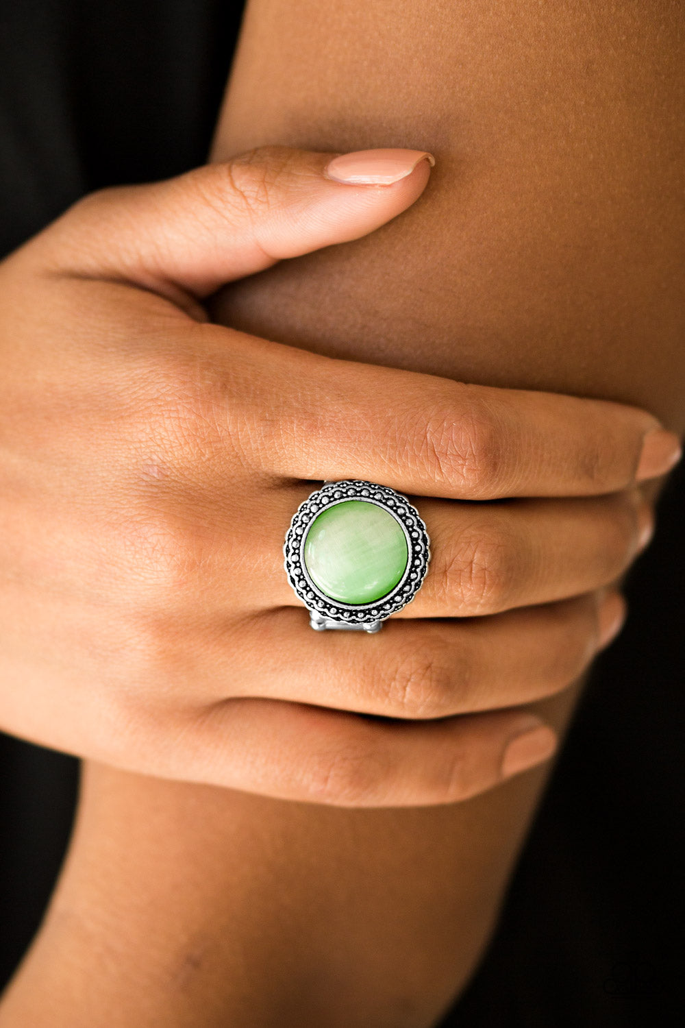 Paparazzi ♥ Jewel Pool - Green ♥ Ring