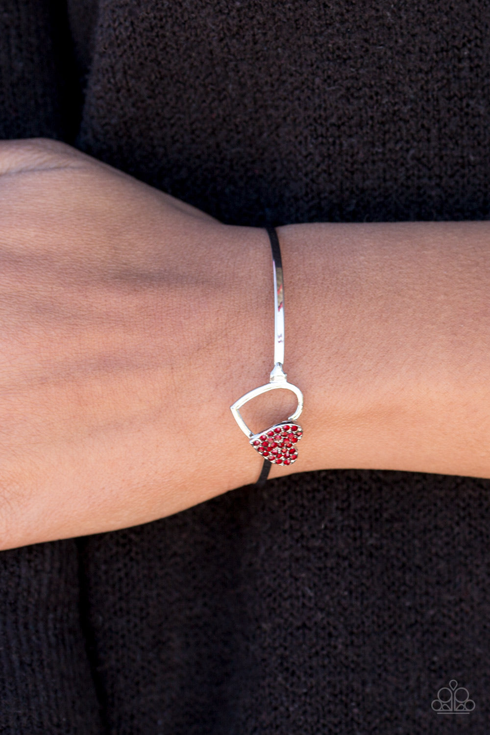 Paparazzi ♥ Valentine Vixen - Red ♥ Bracelet