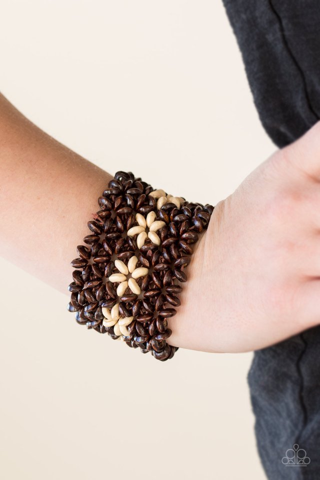 Paparazzi ♥ Bahama Babe - White ♥ Bracelet