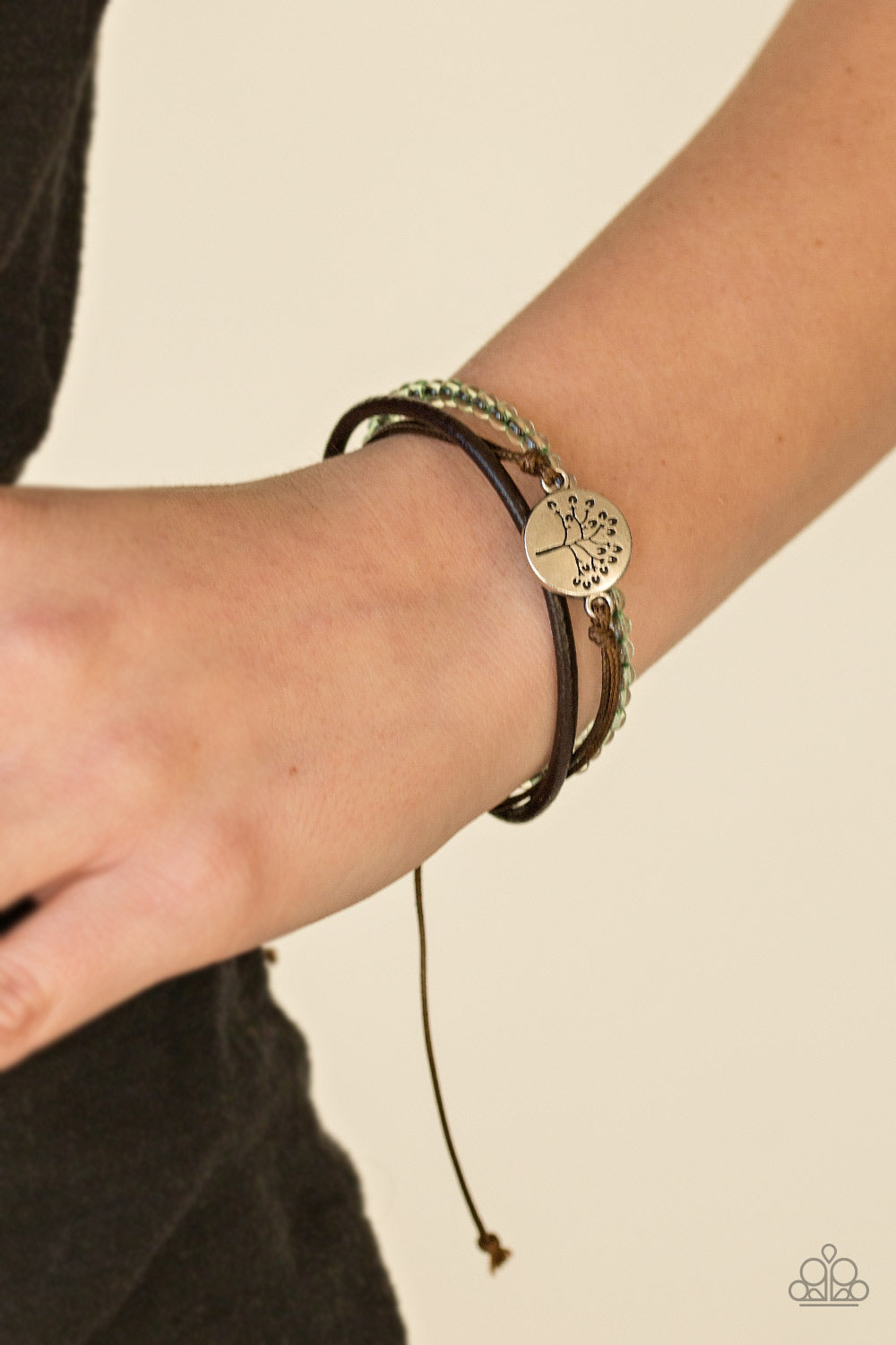 Paparazzi ♥ Treetop Treasure - Green ♥ Bracelet