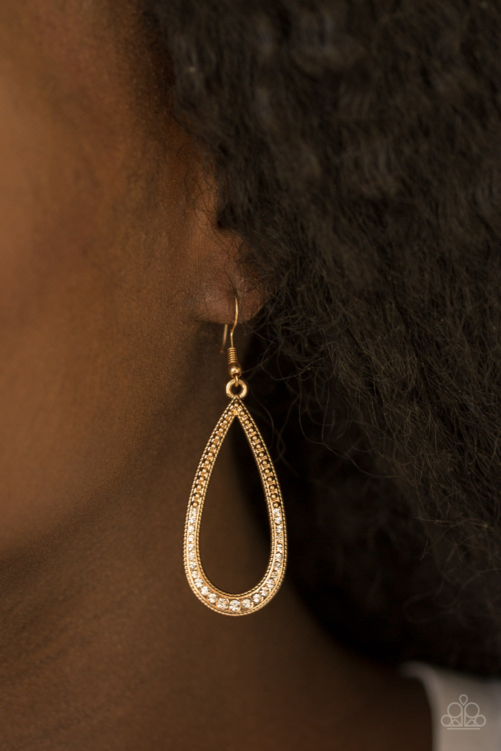 Paparazzi ♥ Dripping In Diamonds - Gold ♥ Earrings