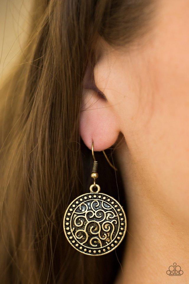 Paparazzi ♥ Whats VINE Is VINE - Brass ♥ Earrings