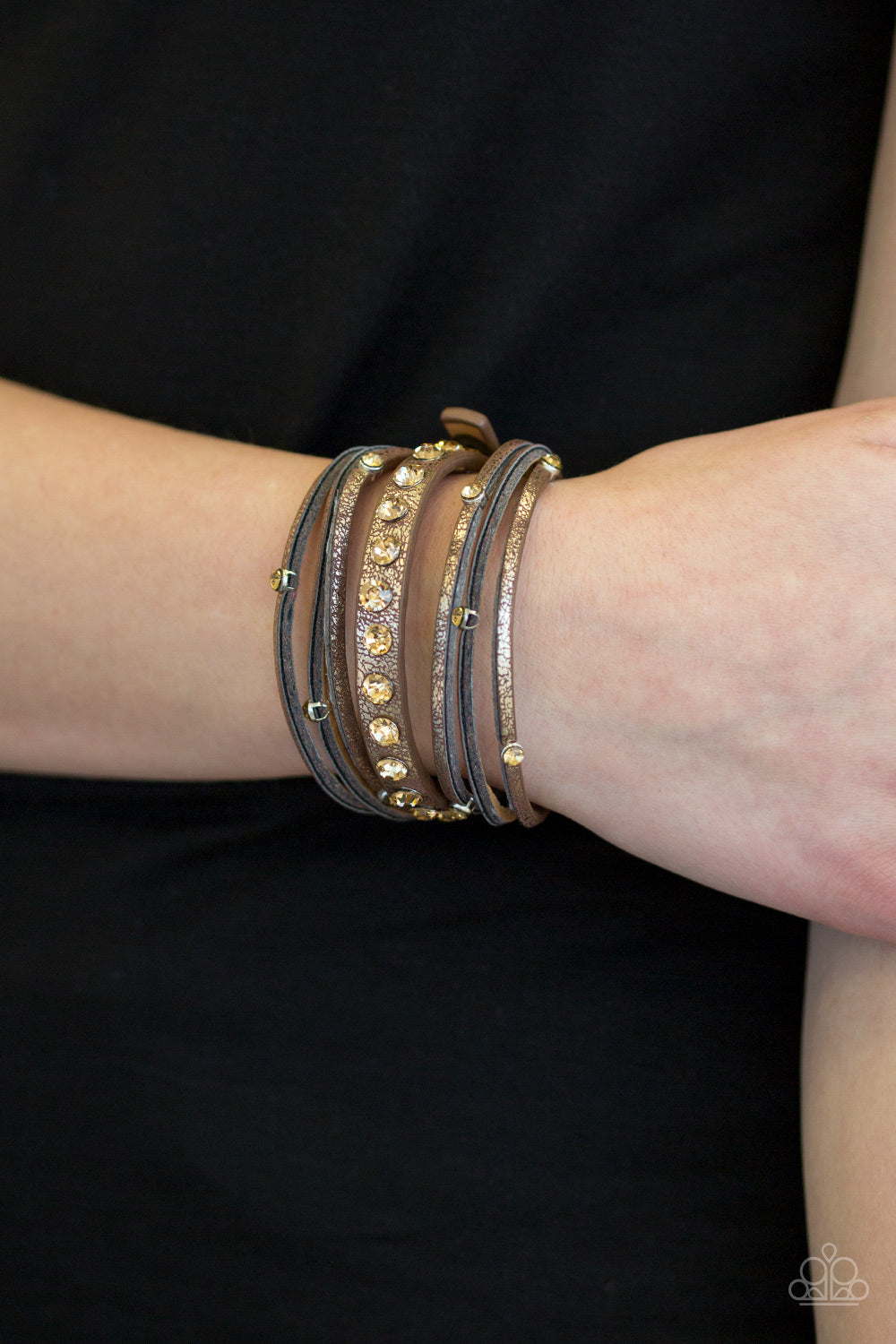 Paparazzi ♥ CATWALK It Off - Brown ♥ Bracelet