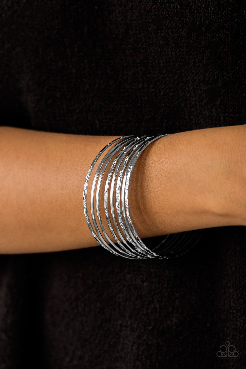 Paparazzi ♥ Magnificent Gleam - Silver ♥ Bracelet