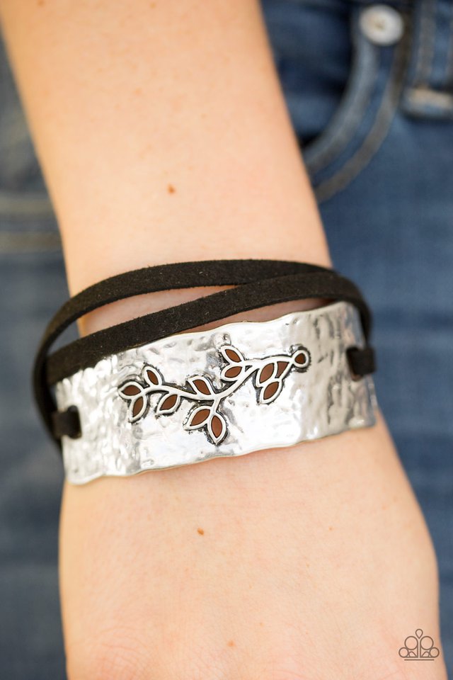 Paparazzi ♥ Branching Out - Black ♥ Bracelet