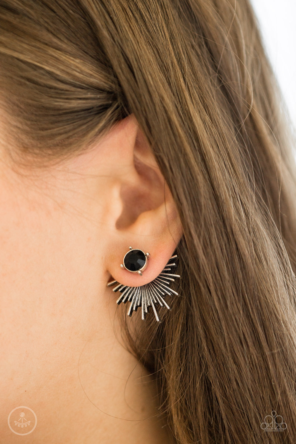 Paparazzi ♥ Dynamic - Black ♥ Post Earrings