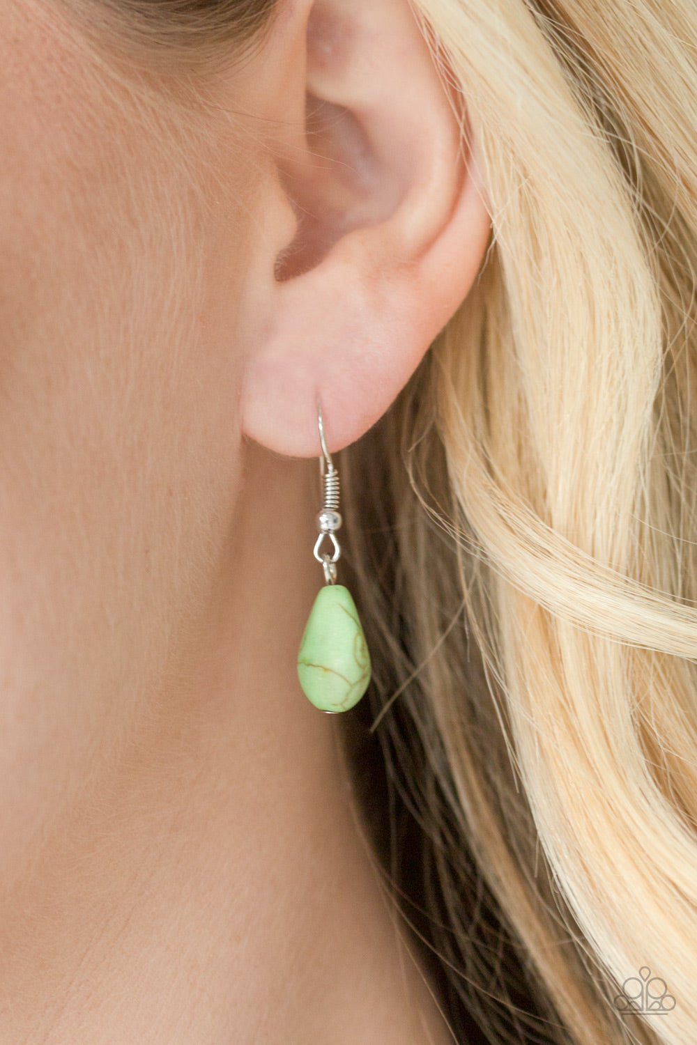 Paparazzi ♥ Canyon Quest - Green ♥ Necklace