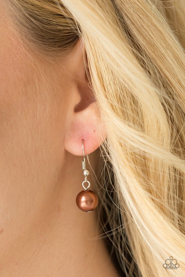 Paparazzi ♥ The FASHION Show Must Go On! - Brown ♥ Necklace