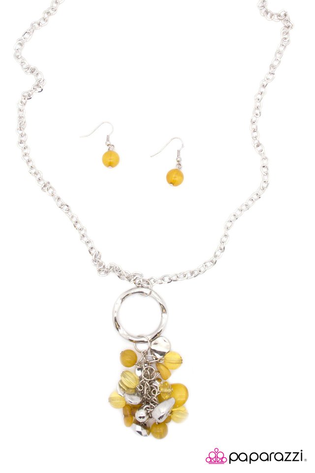 Paparazzi ♥ To the Ends of the Earth - Yellow ♥ Necklace