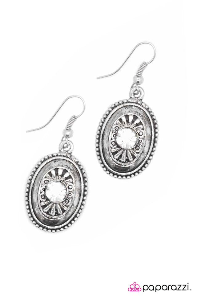 Paparazzi ♥ I Will Remember You - Silver ♥ Earrings